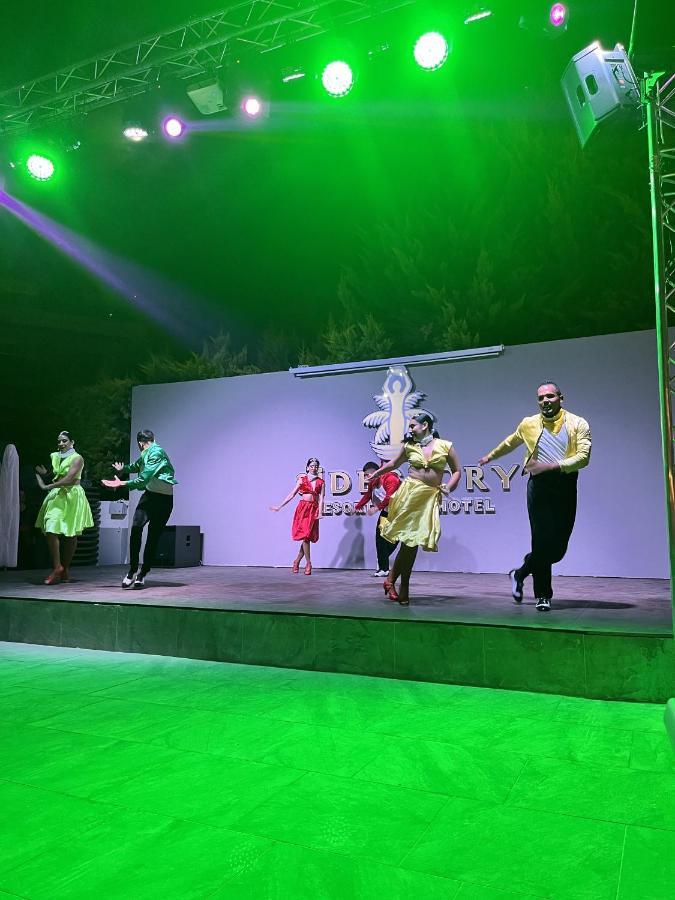 Side Story Resort & Spa ภายนอก รูปภาพ